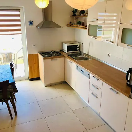 Apartment On The Hill Overlooking The Sea Podstrana